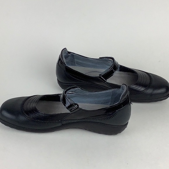 SOLD - Picture 3 of 10